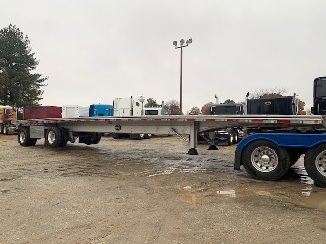2019 MAC FLATBED TRAILER