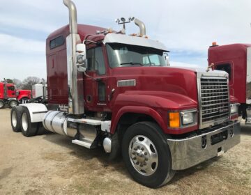 2015 MACK CHU613 SLEEPER 019426