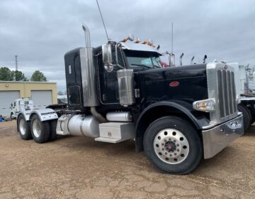 2015 PETERBILT 388 GLIDER 278670