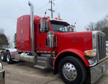 2015 PETERBILT 388 GLIDER 320875