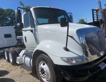 2006 INTERNATIONAL 8600 DAYCAB 335828