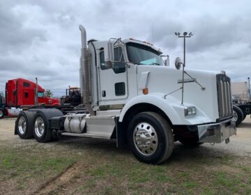 2014 KENWORTH T800 DAYCAB 397086