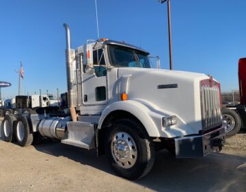 2014 KENWORTH T800 DAYCAB 409721