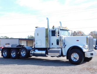 2021 PETERBILT 389 TRI AXLE SLEEPER 756700