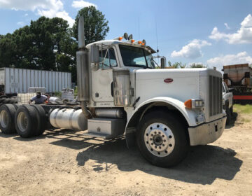 2003 PETERBILT 379 SLEEPER 807191