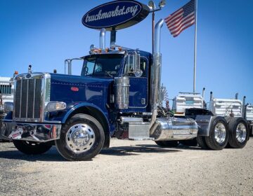 2012 PETERBILT 389 DAYCAB 167778