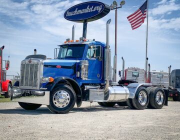 2000 PETERBILT 379 DAYCAB 518591