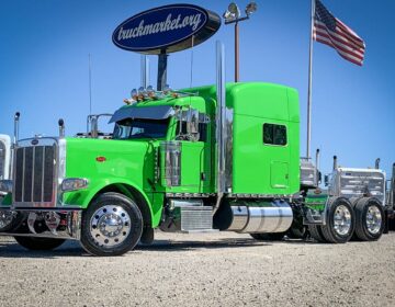 2020 PETERBILT 389 SLEEPER 648883