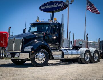2017 KENWORTH T880 DAYCAB 164637
