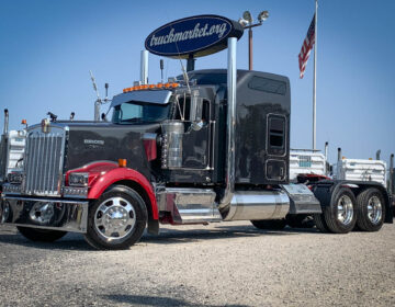 2016 KENWORTH W900L GLIDER KIT 155866