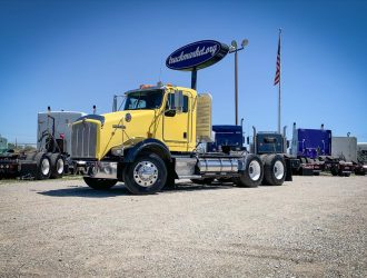 2004 KENWORTH T800 DAYCAB 971541
