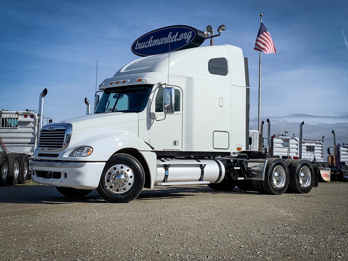 2018 FREIGHTLINER COLUMBIA PRE ELOG GLIDER