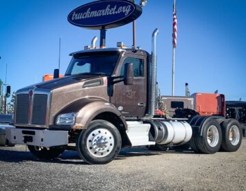 2016 KENWORTH T880 DAYCAB 498893