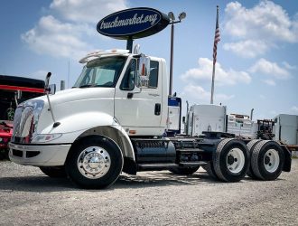 2009 INTERNATIONAL 8600 DAYCAB 082751