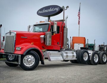 2018 KENWORTH W900L TRI AXLE GLIDER KIT 255057
