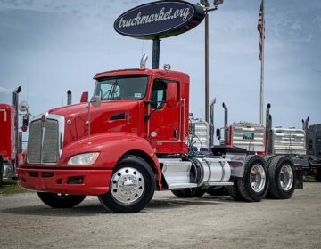 2013 KENWORTH T660 DAYCAB 344977