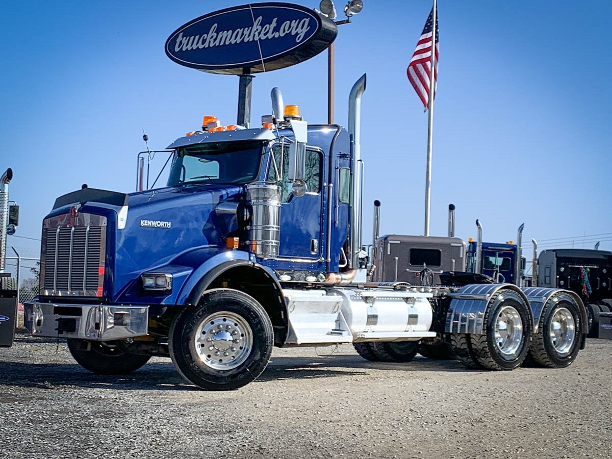 2016 KENWORTH T800 GLIDER KIT