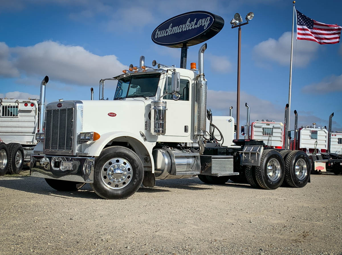 2007 PETERBILT 378 DAYCAB