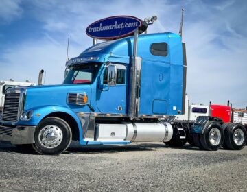 2017 FREIGHTLINER CORONADO GLIDER KIT HH3590