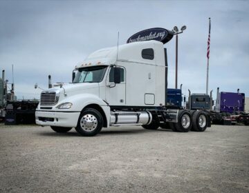 2016 FREIGHTLINER COLUMBIA GLIDER HK5086