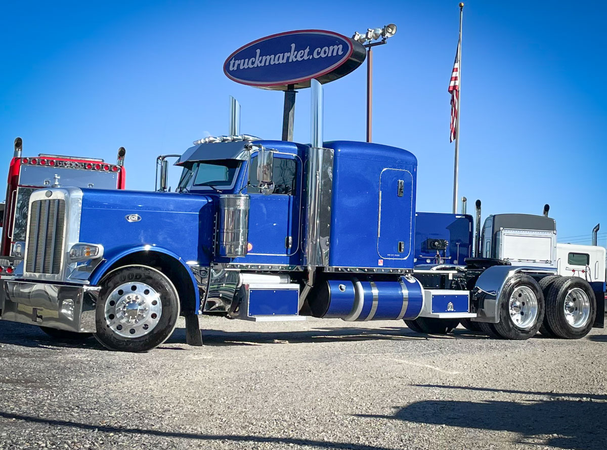 2019 PETERBILT 389 SLEEPER
