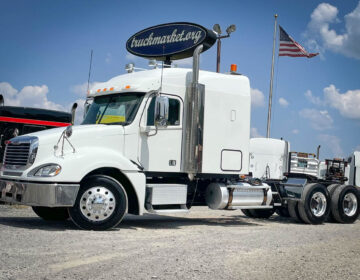 2014 FREIGHTLINER COLUMBIA GLIDER KIT FV8988