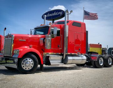 2014 KENWORTH W900L GLIDER KIT 425301