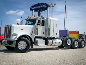 2018 PETERBILT 389 TRI AXLE SLEEPER 486576