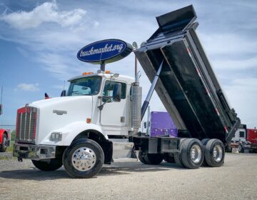 2000 KENWORTH T800 DUMP TRUCK 868082