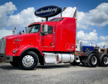 2007 KENWORTH T800 SLEEPER 214060