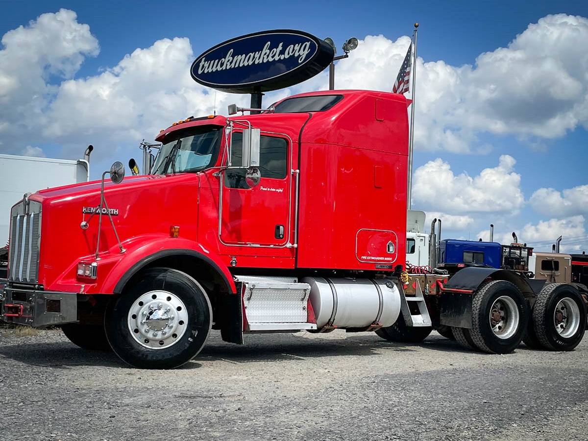 2007 KENWORTH T800 SLEEPER