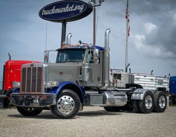2019 PETERBILT 389 DAYCAB 491463