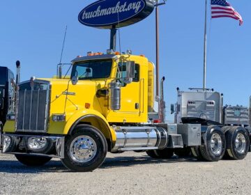 2013 KENWORTH W900 DAYCAB 357736
