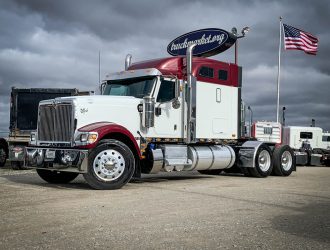 2016 INTERNATIONAL 9900I EAGLE SLEEPER 281365