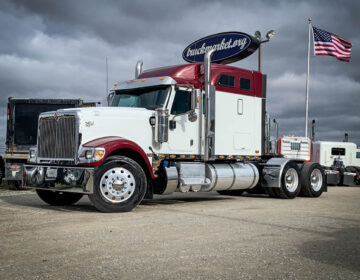 2016 INTERNATIONAL 9900I EAGLE SLEEPER 281365