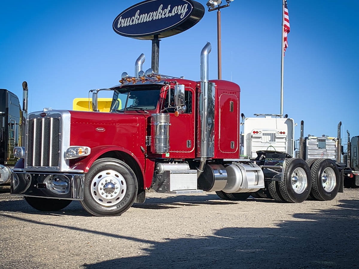 2020 PETERBILT 389 SLEEPER