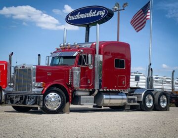 2001 PETERBILT 379EXHD ULTRA SLEEPER 561876
