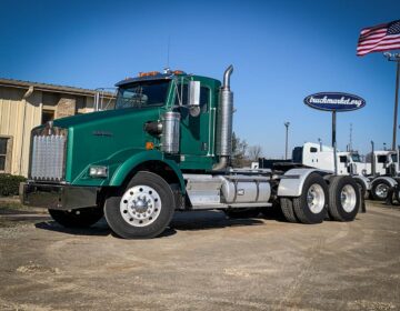 2007 KENWORTH T800 DAYCAB 144969