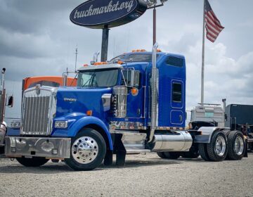 2016 KENWORTH W900L GLIDER KIT 172929