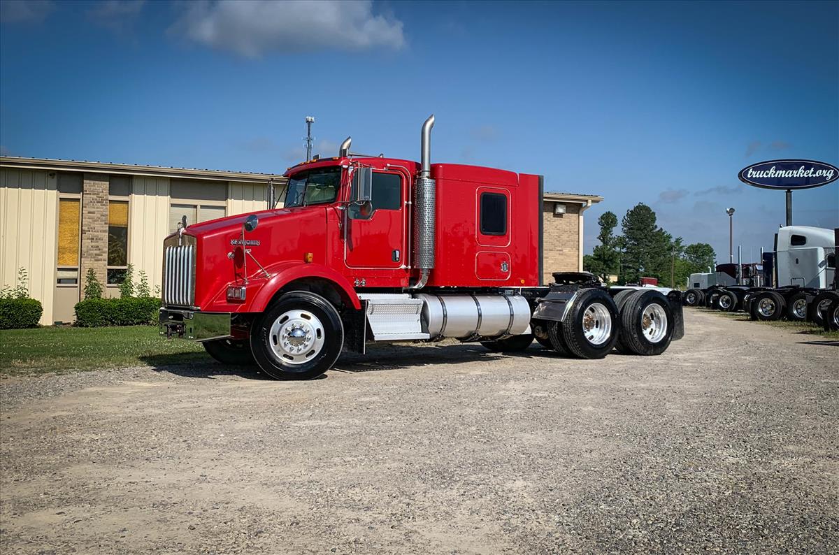 2007 KENWORTH T800 SLEEPER