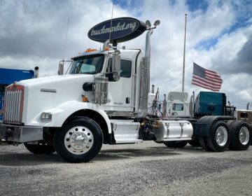 2012 KENWORTH T800 DAYCAB 328149