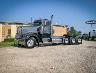 2000 KENWORTH W900L PRE-ELOG DAYCAB 850772