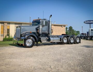 2000 KENWORTH W900L PRE-ELOG DAYCAB 850772