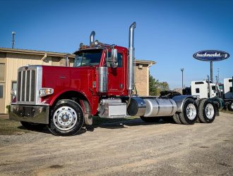 2016 PETERBILT 389 DAYCAB 315436