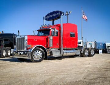 2007 PETERBILT 379EXHD SLEEPER 694138