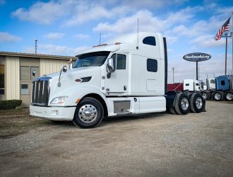 2012 PETERBILT 587 SLEEPER 154045