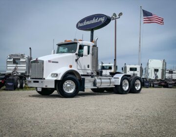2003 KENWORTH T800 DAYCAB 397458