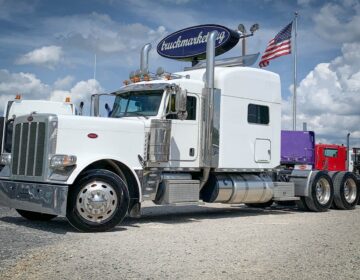 2019 PETERBILT 389 SLEEPER 273009