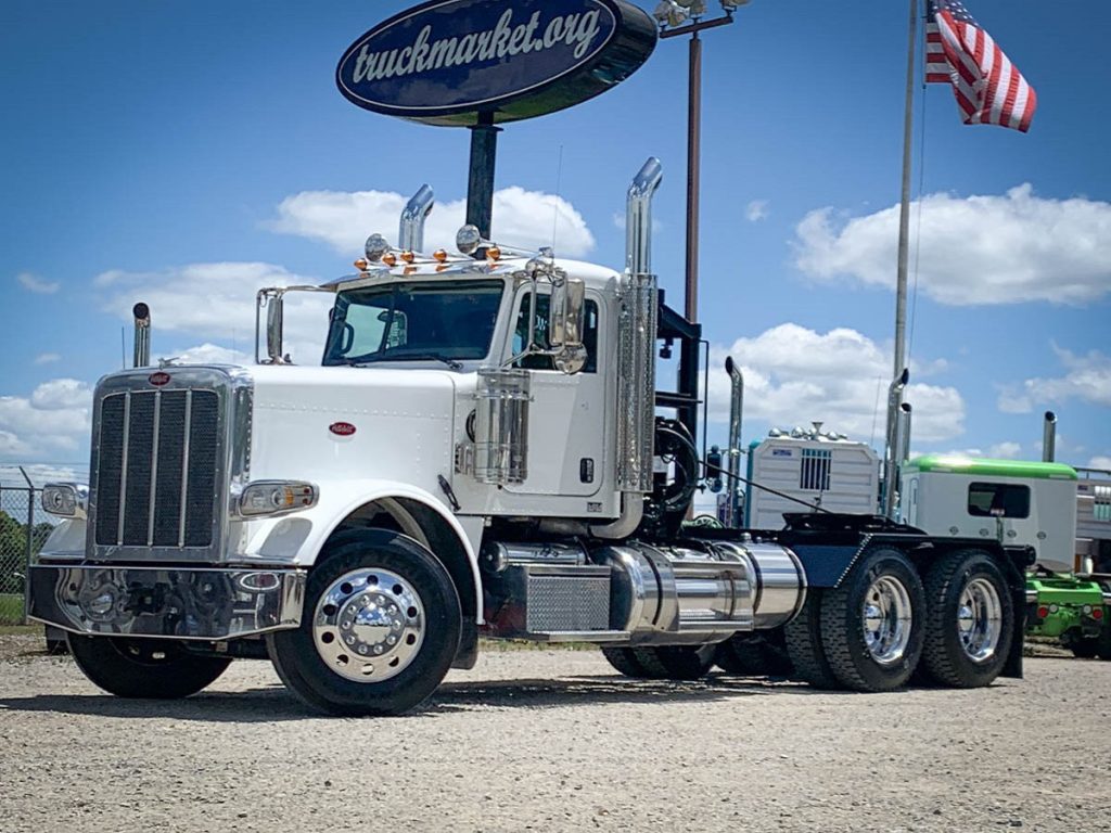 2018 PETERBILT 389 HYDRAULIC WINCH TRUCK