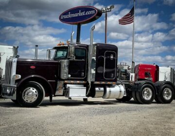 2016 PETERBILT 389 SLEEPER 356880